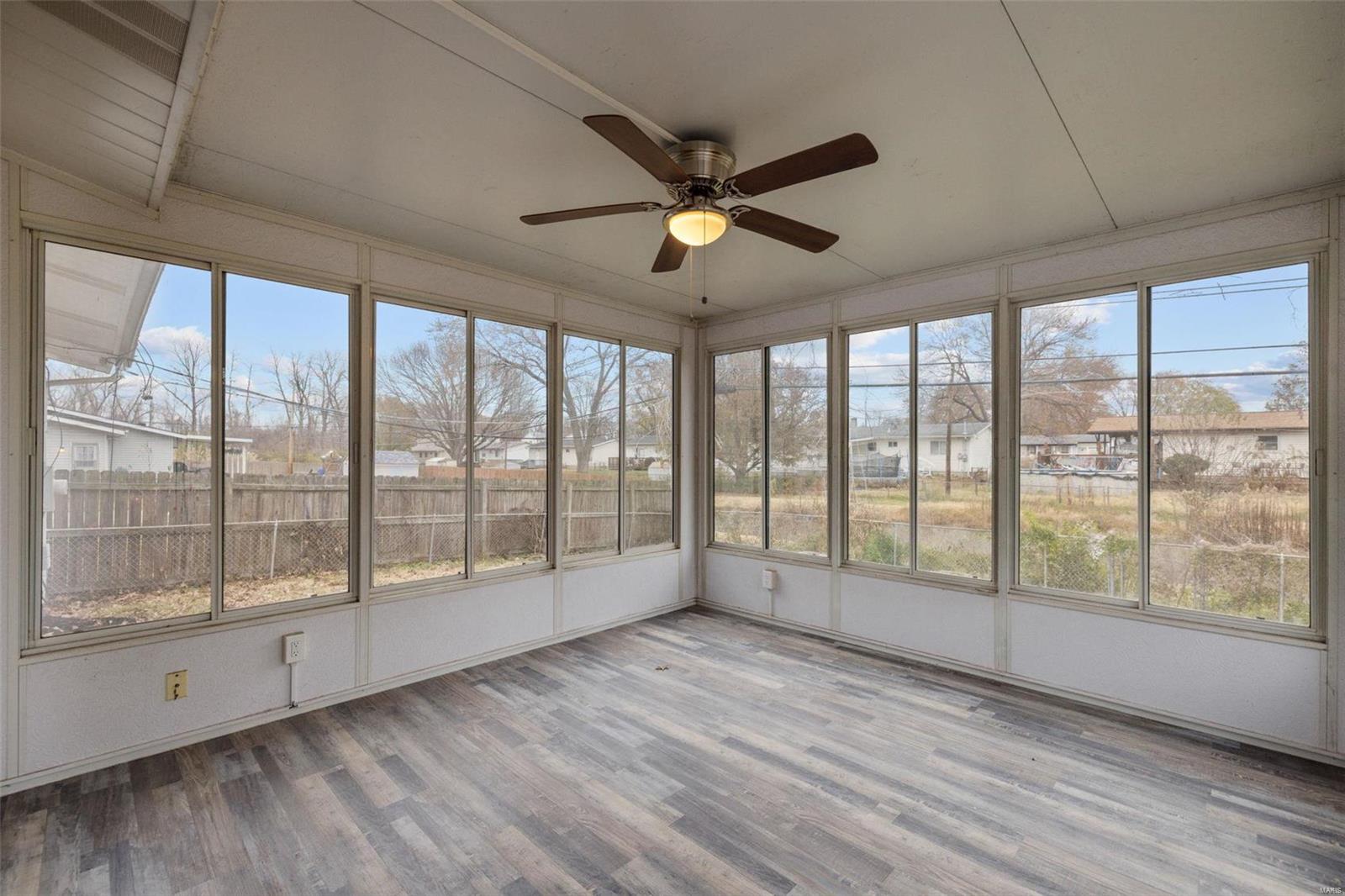 2544 Shorewood Drive