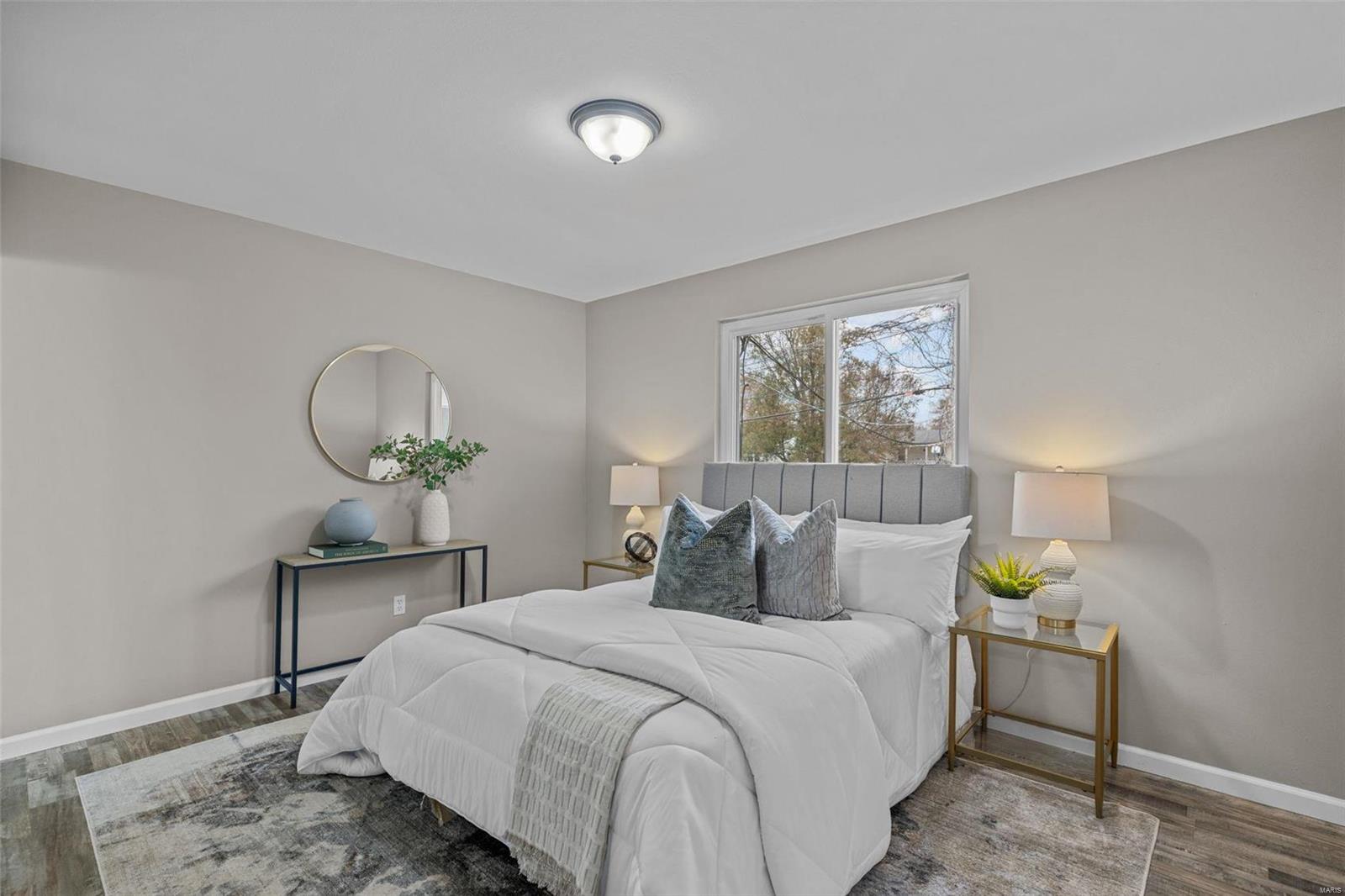 2544 Shorewood Drive