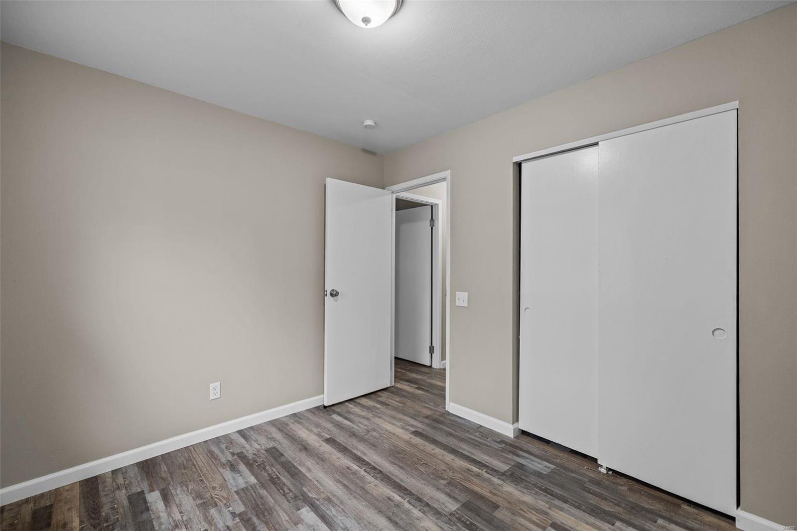2544 Shorewood Drive