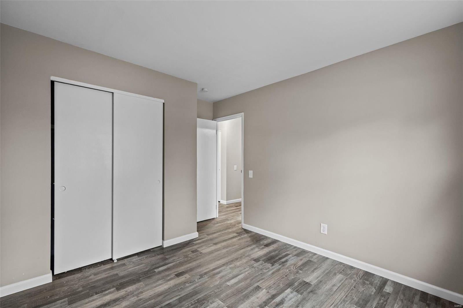2544 Shorewood Drive