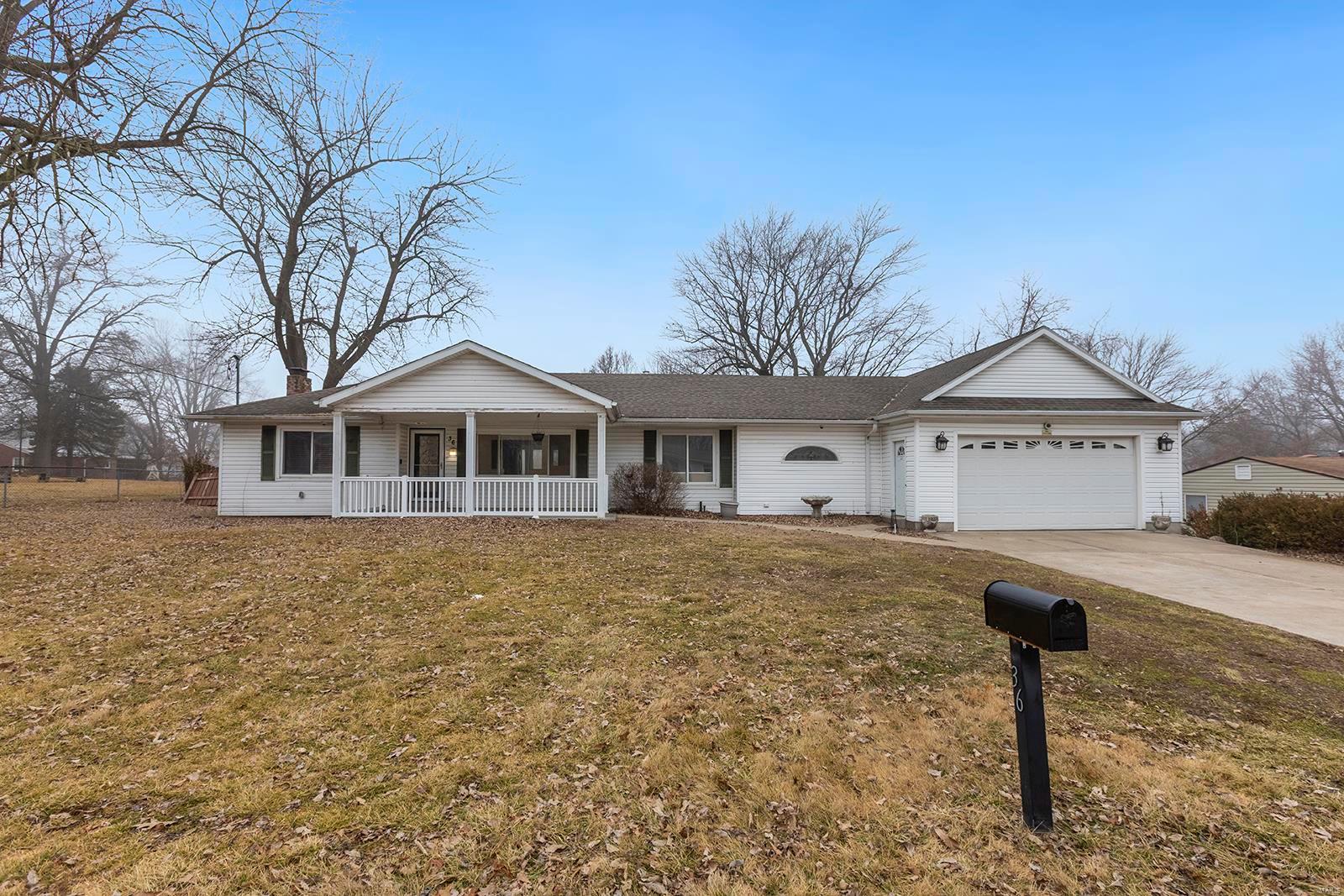 36 Circle Way