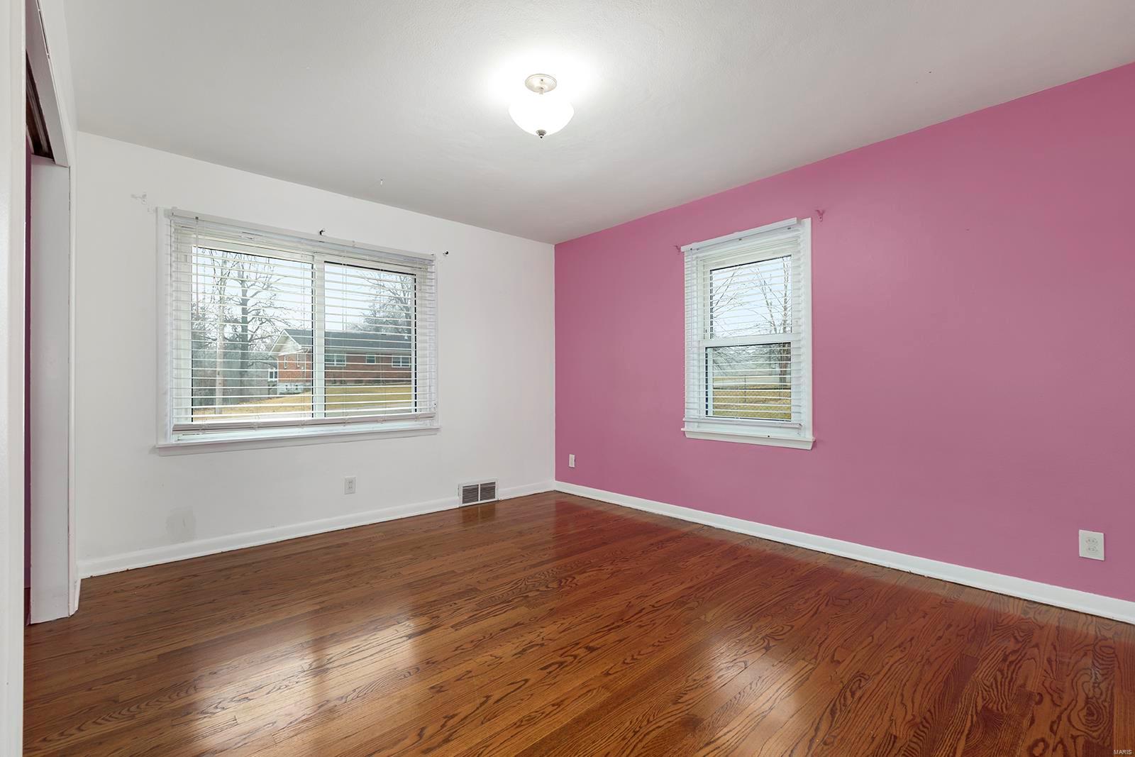 36 Circle Way