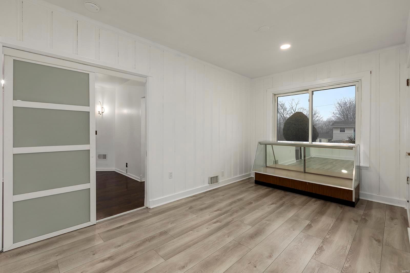 36 Circle Way