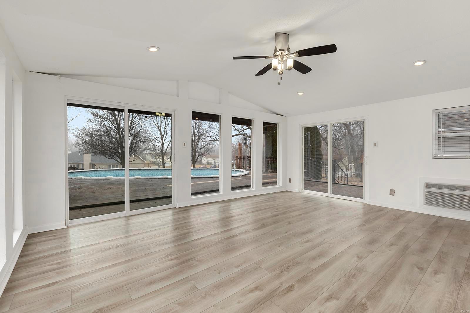 36 Circle Way
