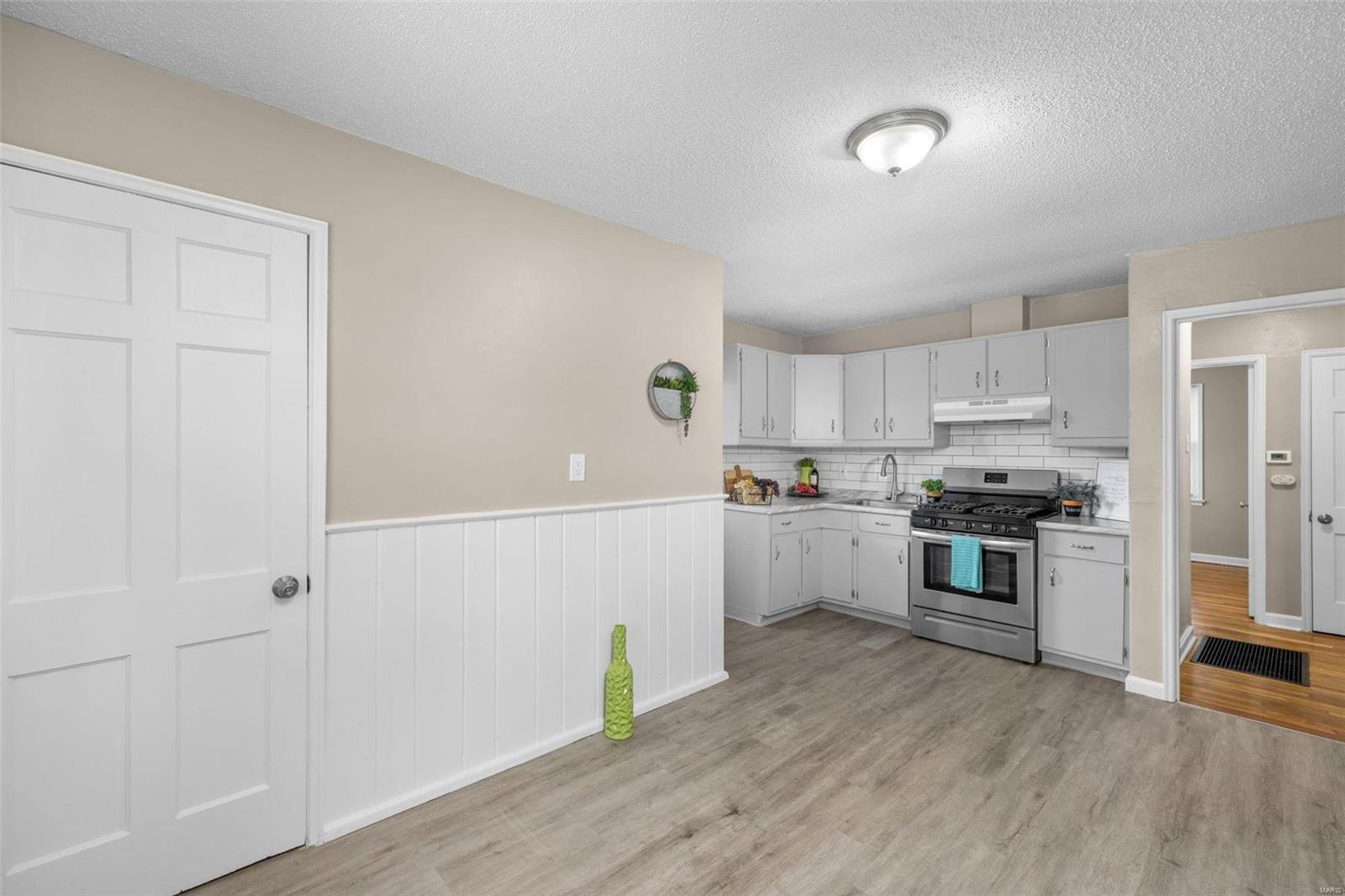 10431 Lackland Road