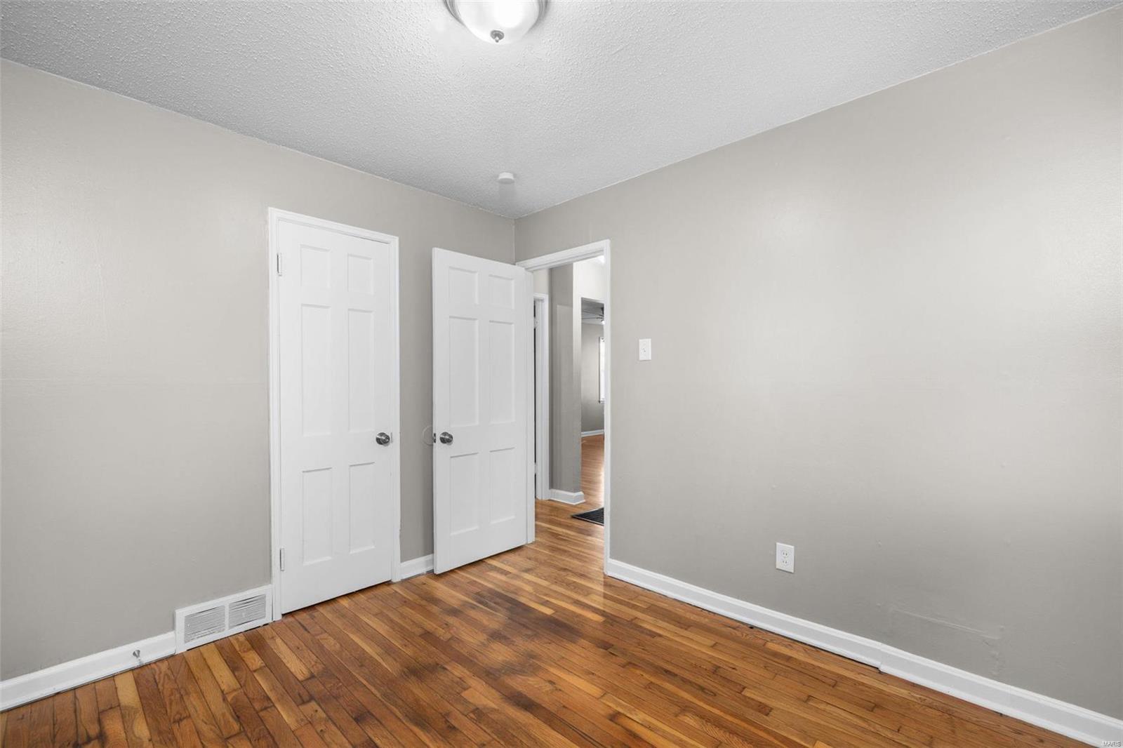 10431 Lackland Road