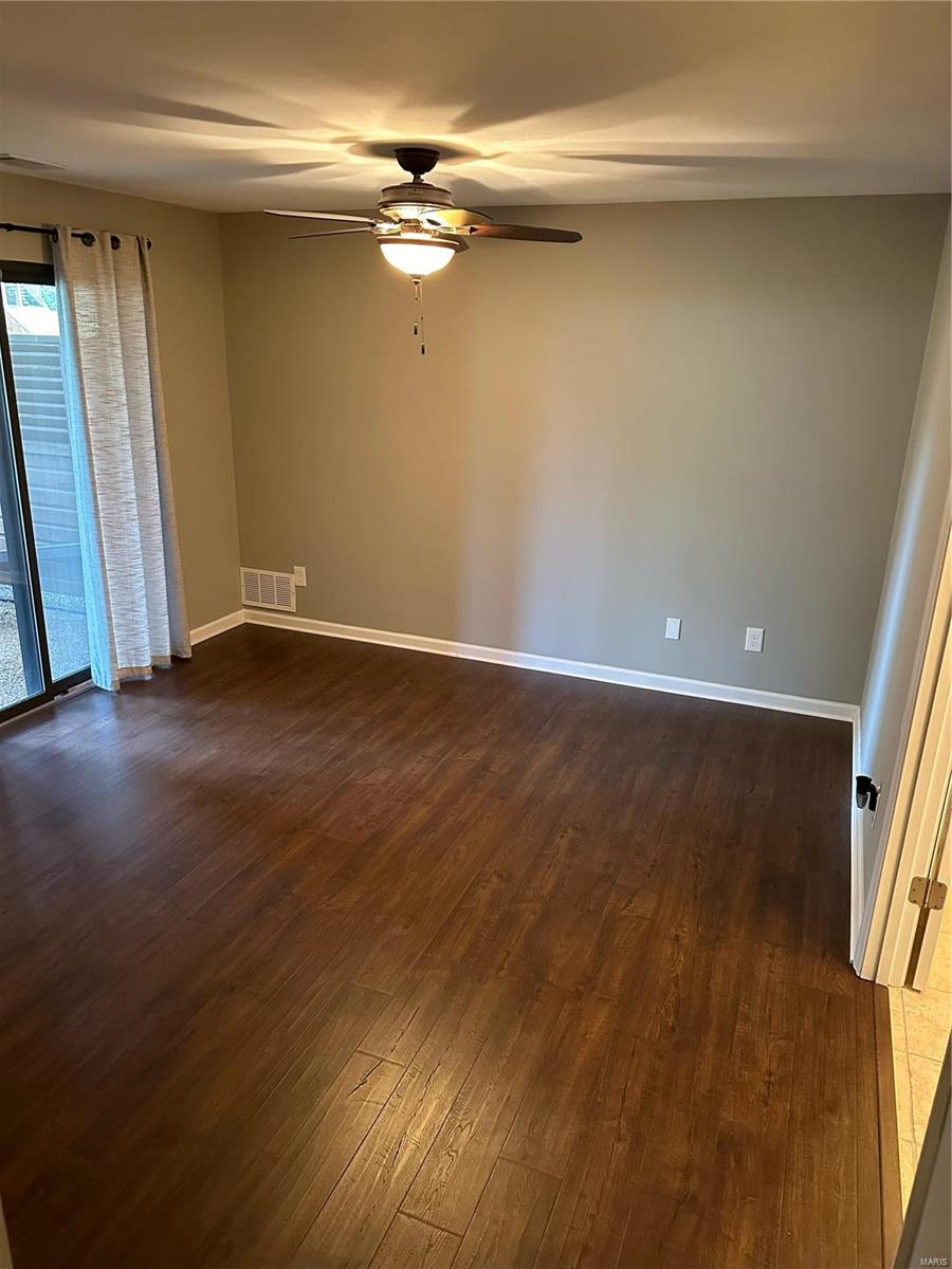 1704 Hemingway Lane Unit: B