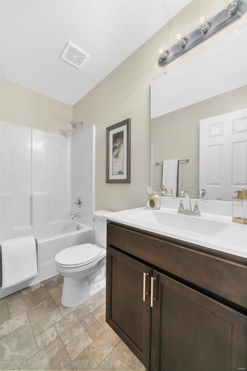 1 Barkley @ Creekside Sommers