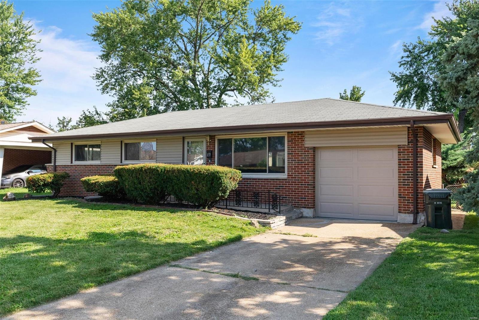 13 Flamingo Drive