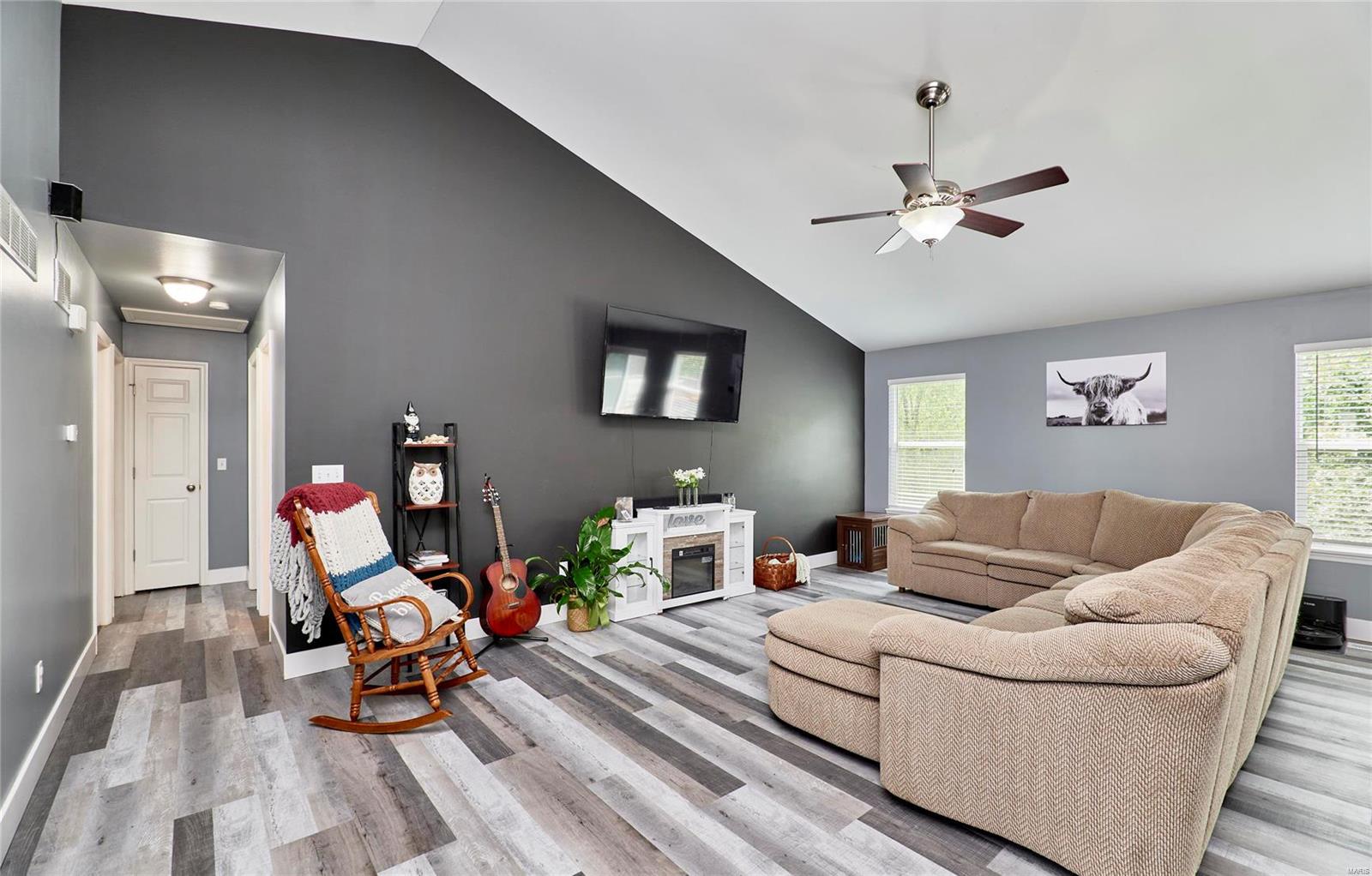 151 Cuivre Valley Drive