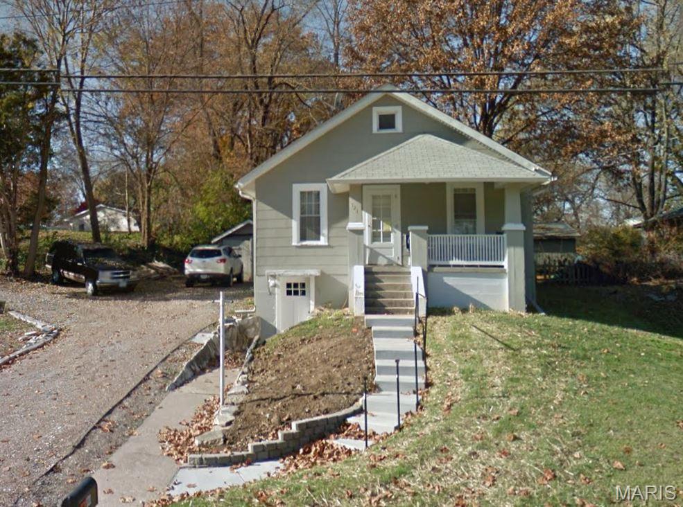 121 S Gatty Drive