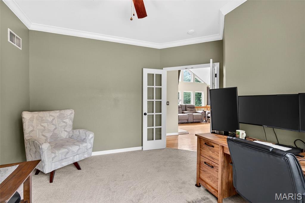 5032 Oak Bluff Drive