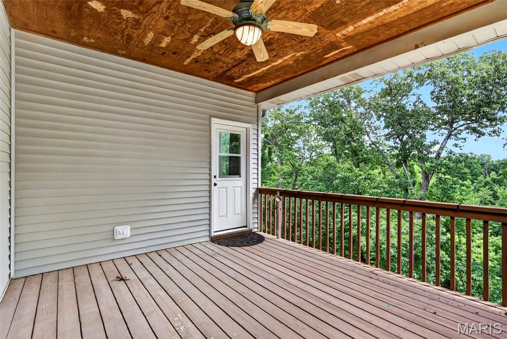 5032 Oak Bluff Drive