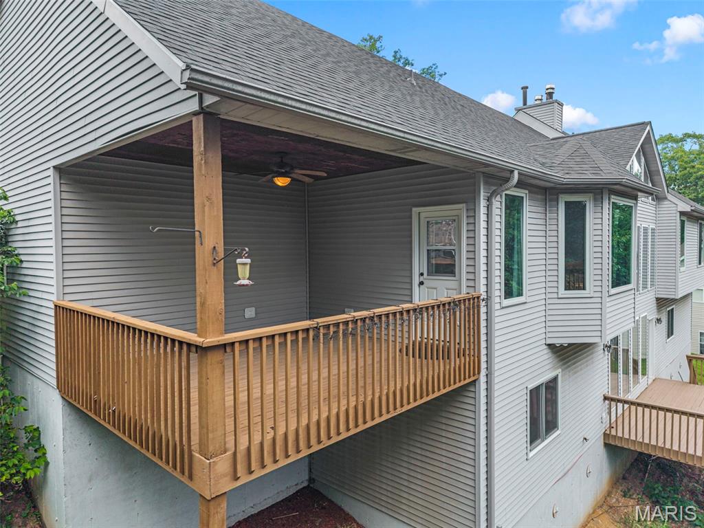 5032 Oak Bluff Drive