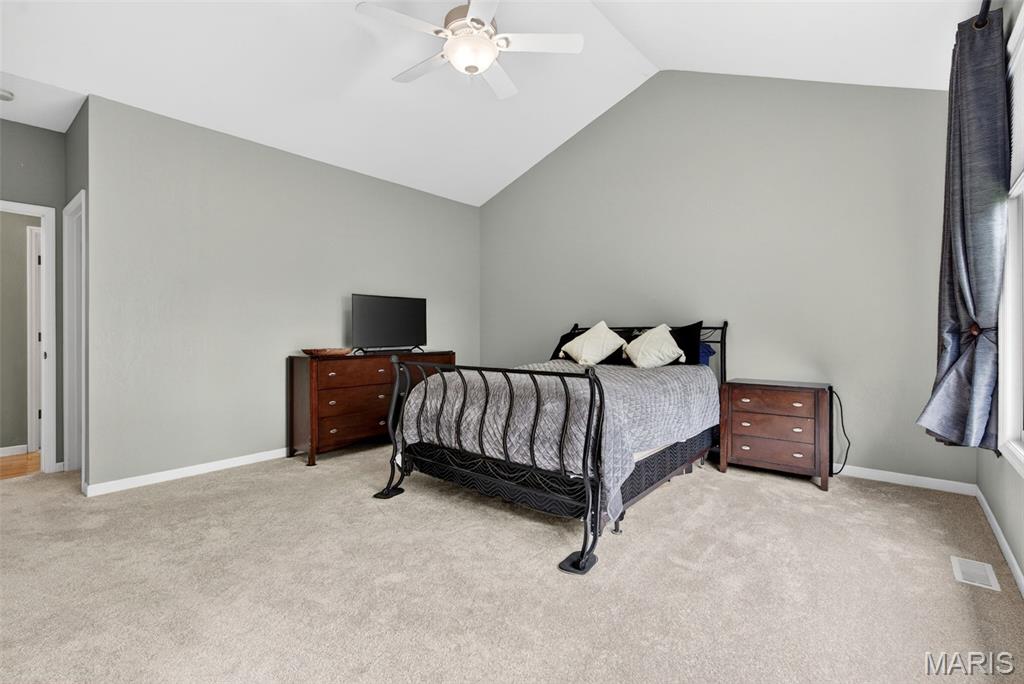 5032 Oak Bluff Drive