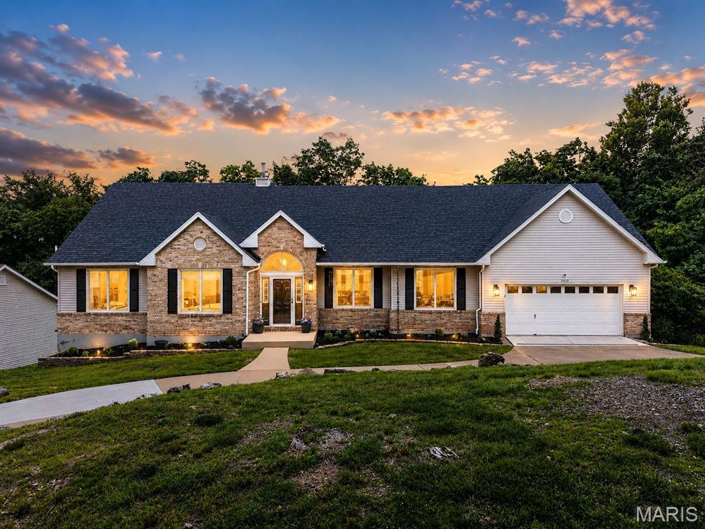 5032 Oak Bluff Drive