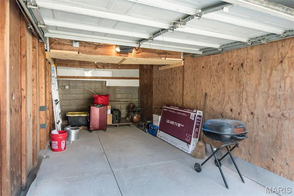 907 King Drive Unit: 2C