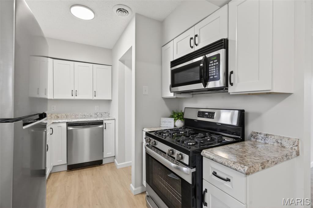 9225 Corregidor Avenue