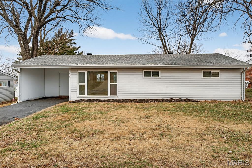 9225 Corregidor Avenue