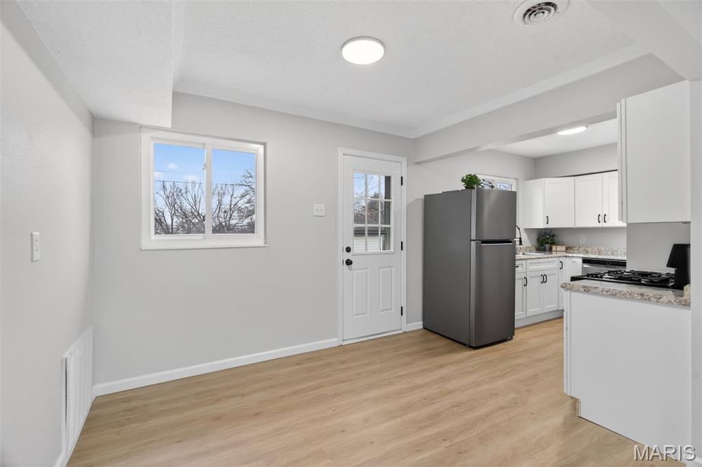 9225 Corregidor Avenue