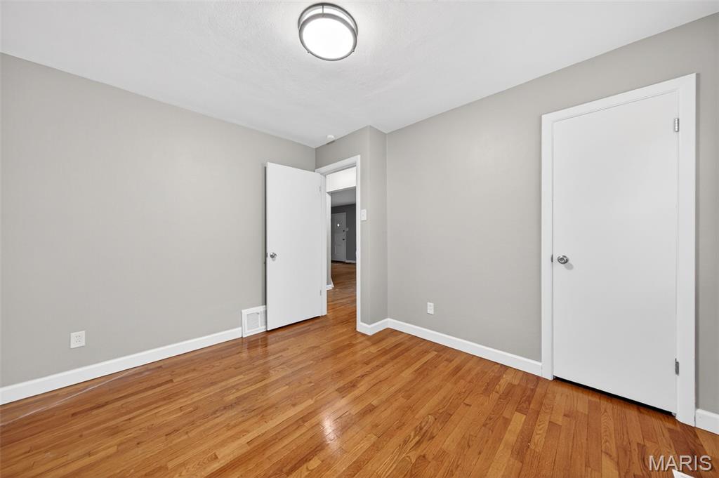 860 Loekes Drive