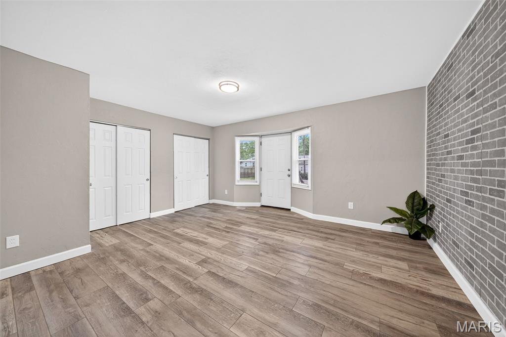 860 Loekes Drive