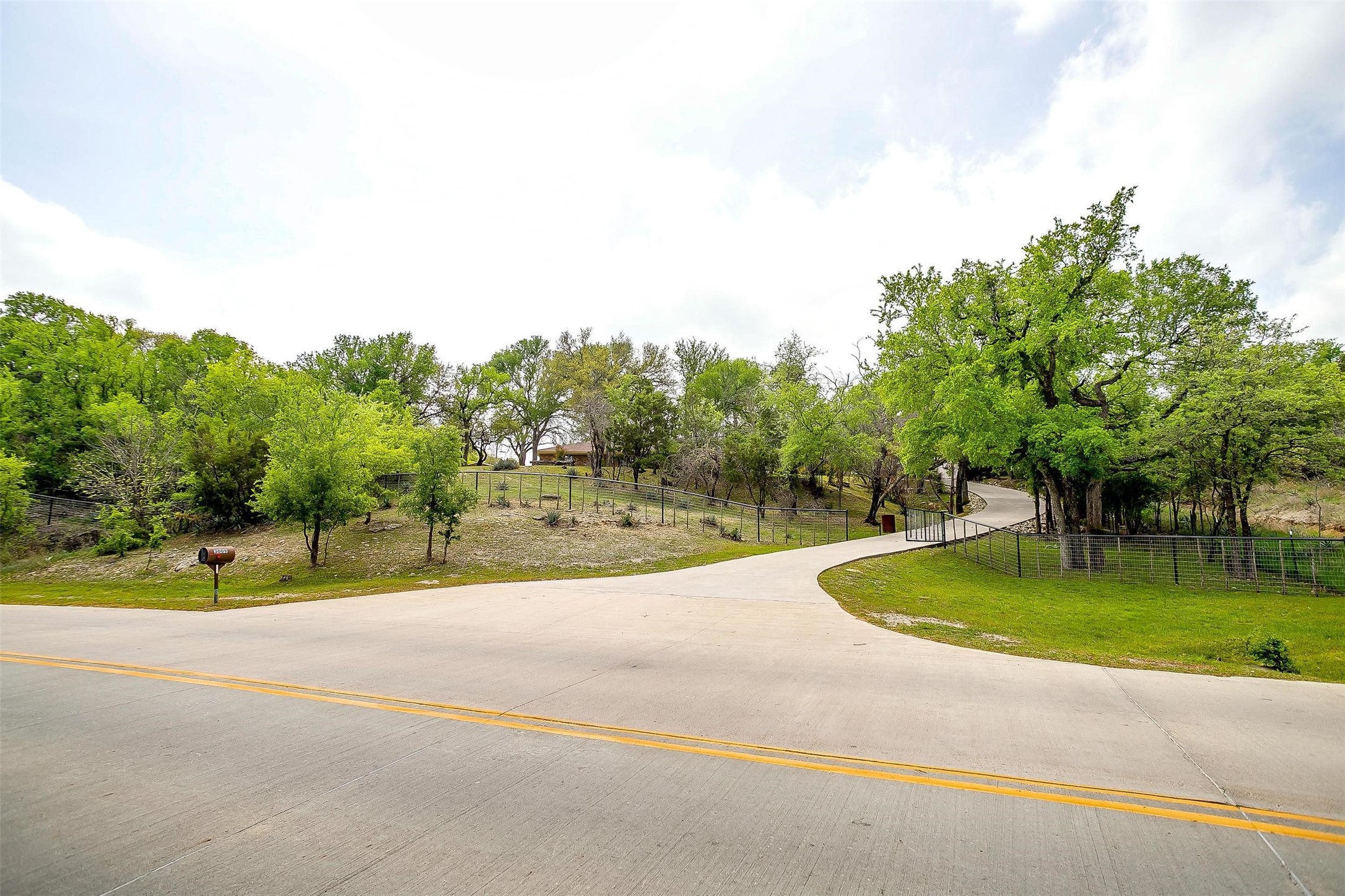 3009 Ranch House Road