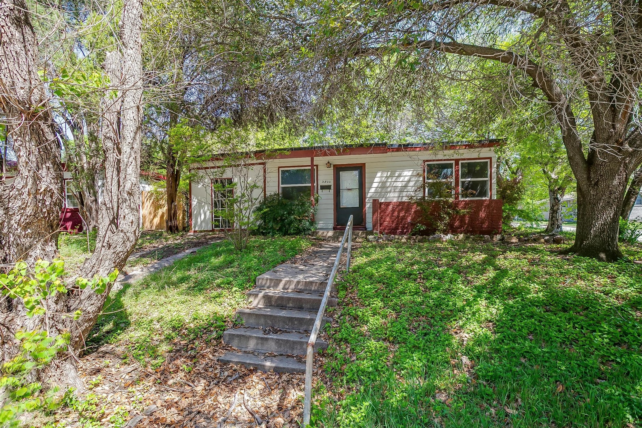 3800 Bryce Avenue