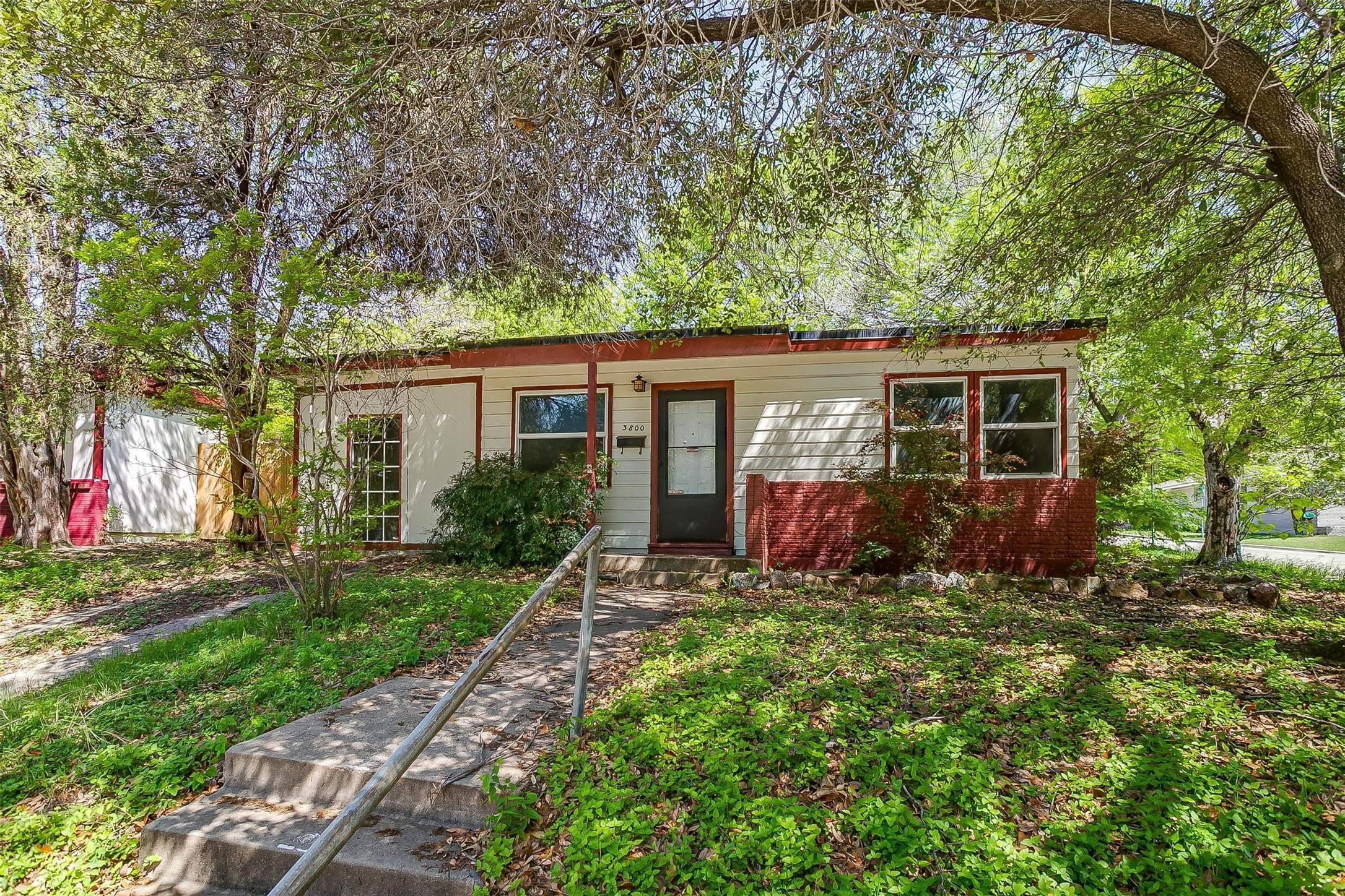 3800 Bryce Avenue