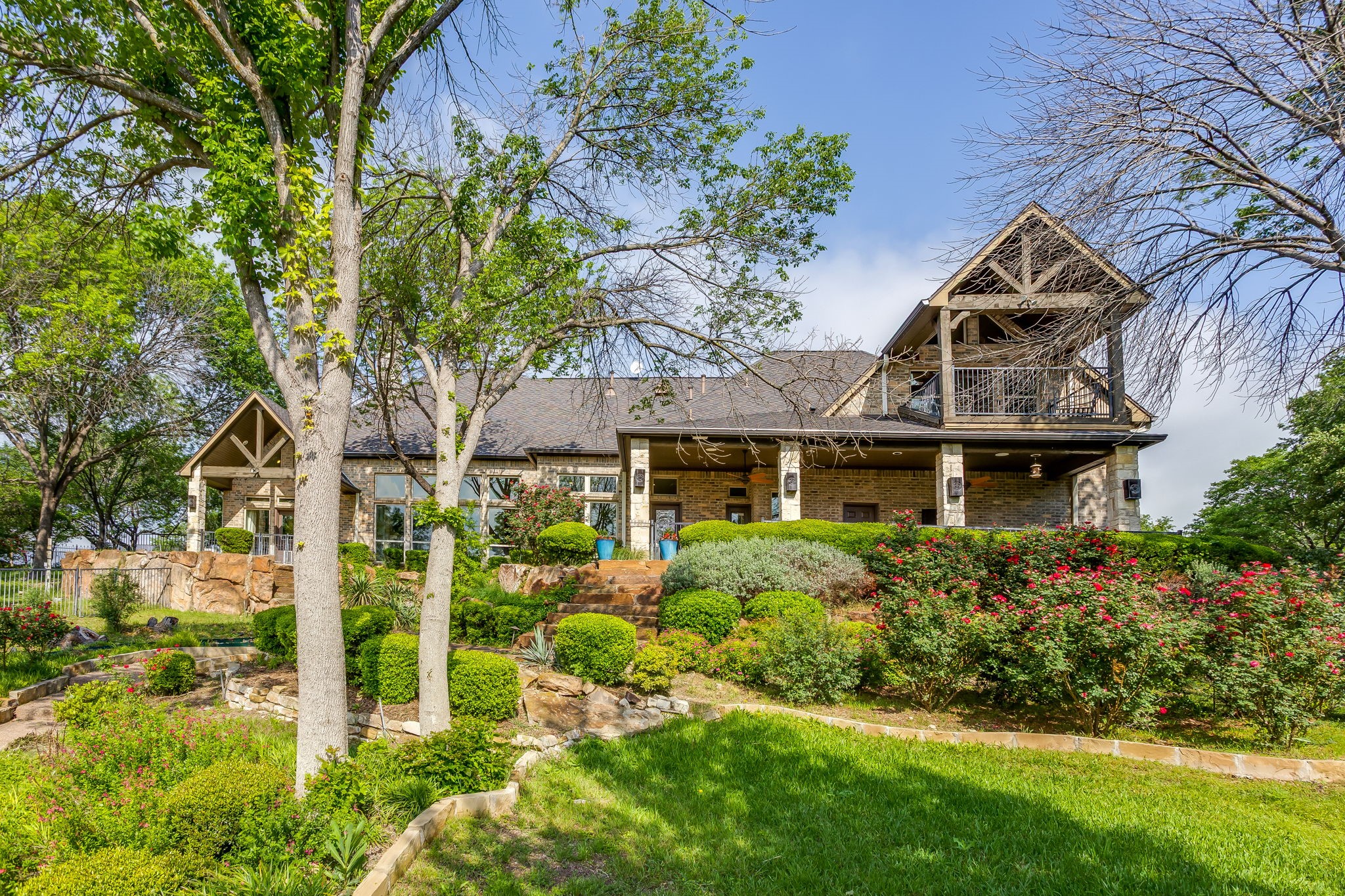 305 Covered Bridge Drive
