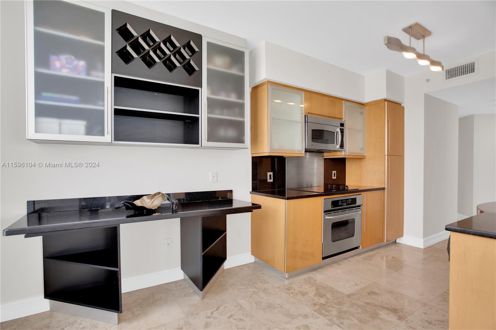 6365 Collins Ave # 1507