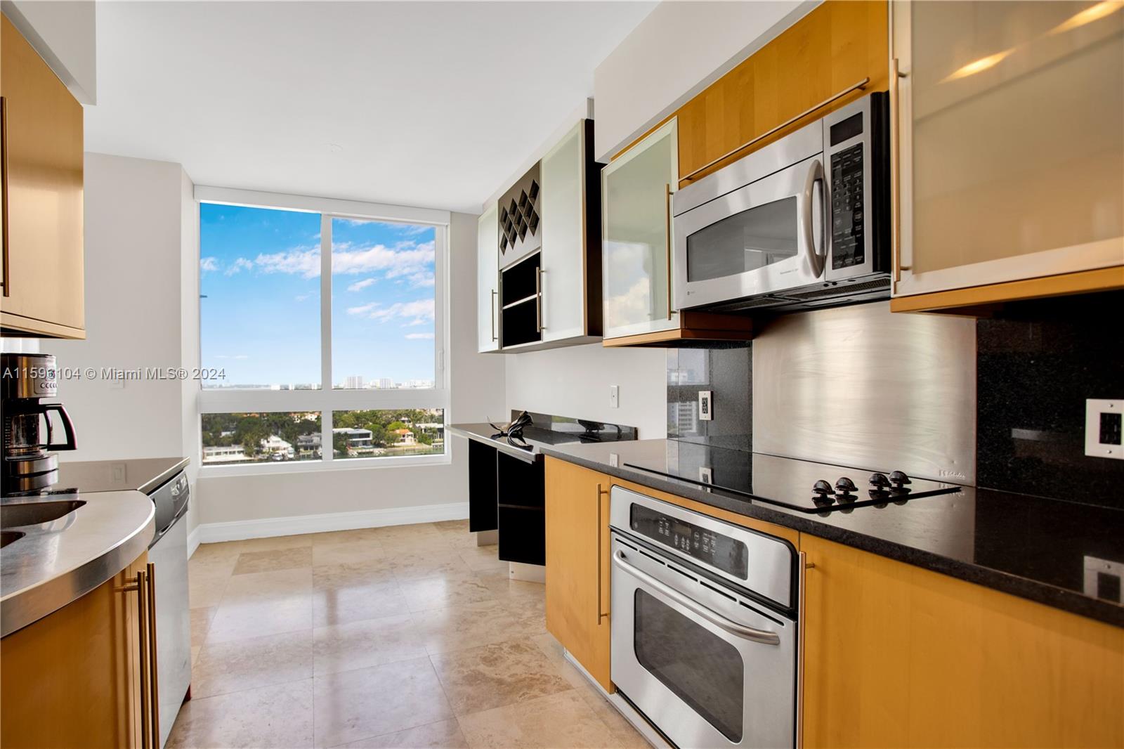 6365 Collins Ave # 1507