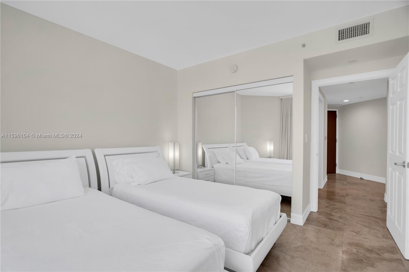 6365 Collins Ave # 1507