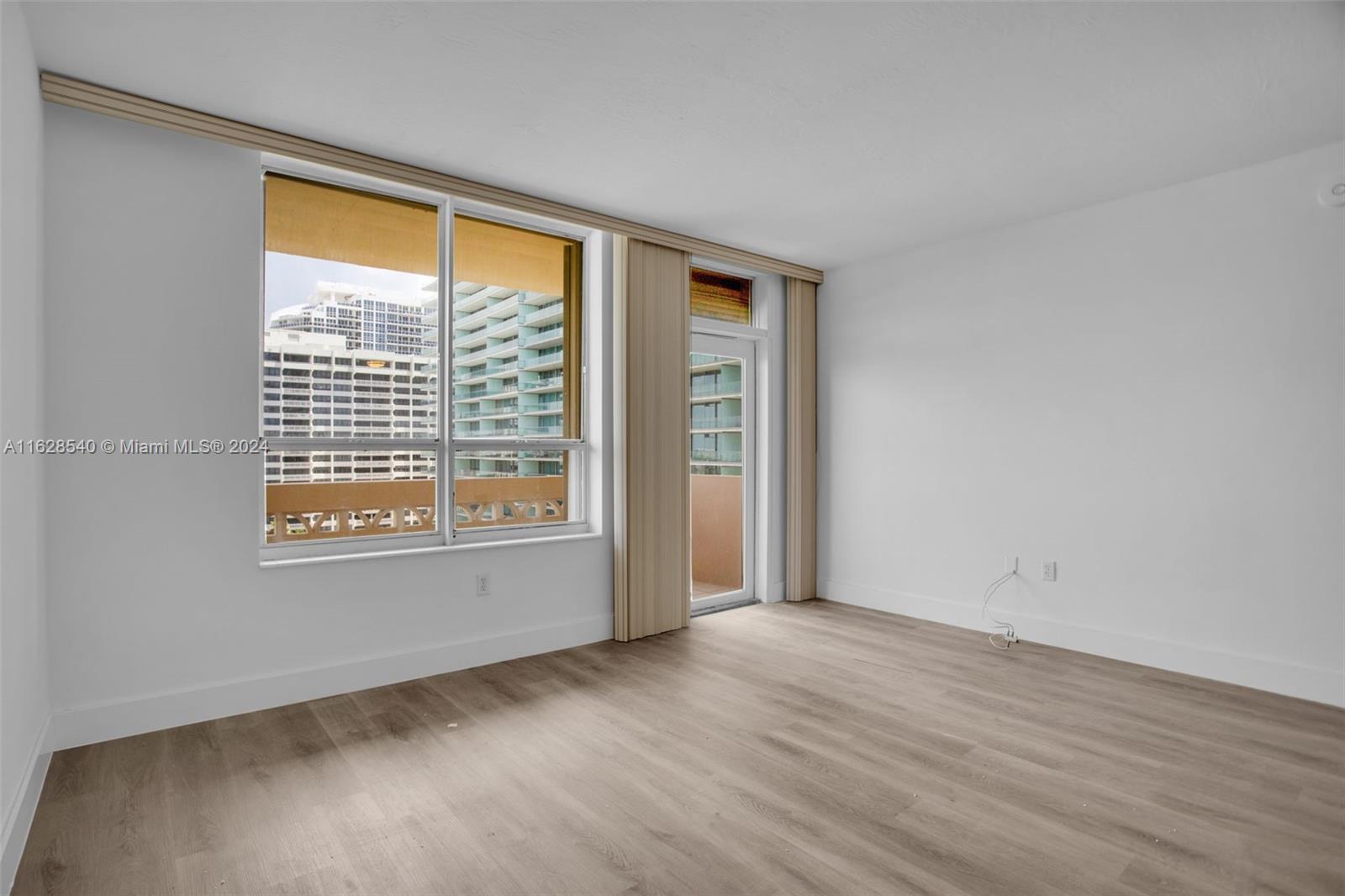10185 Collins Ave # 1203