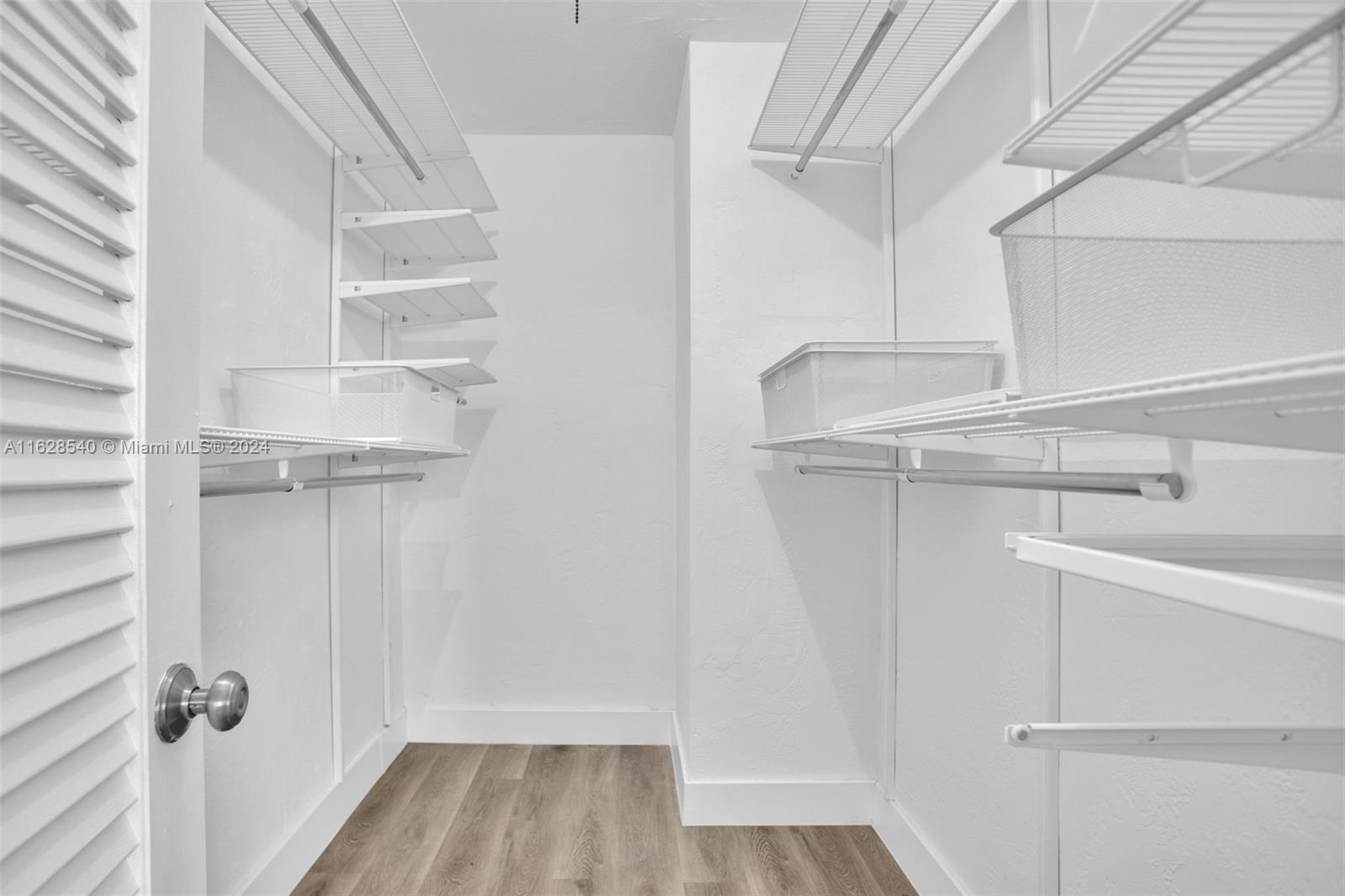 10185 Collins Ave # 1203