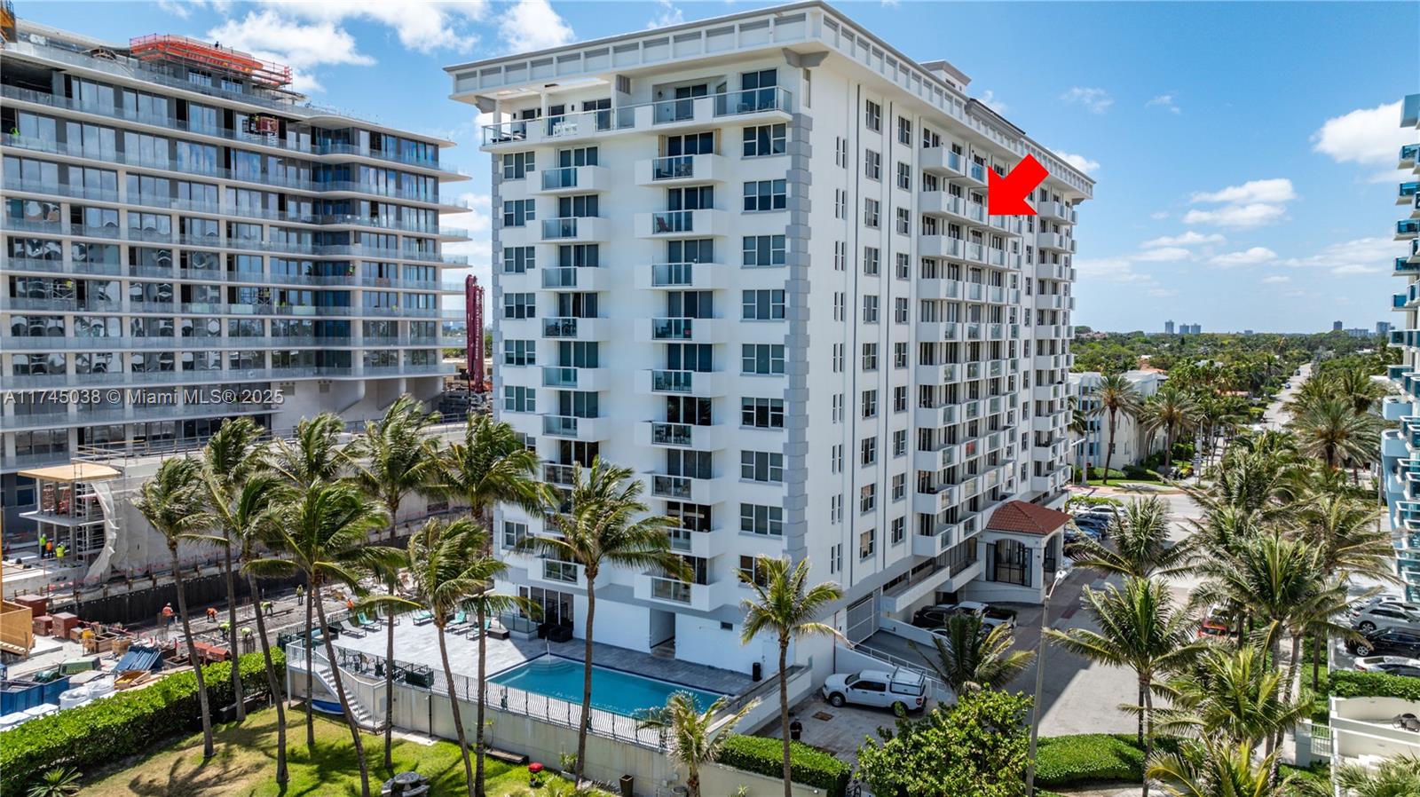 9195 Collins Ave # 903