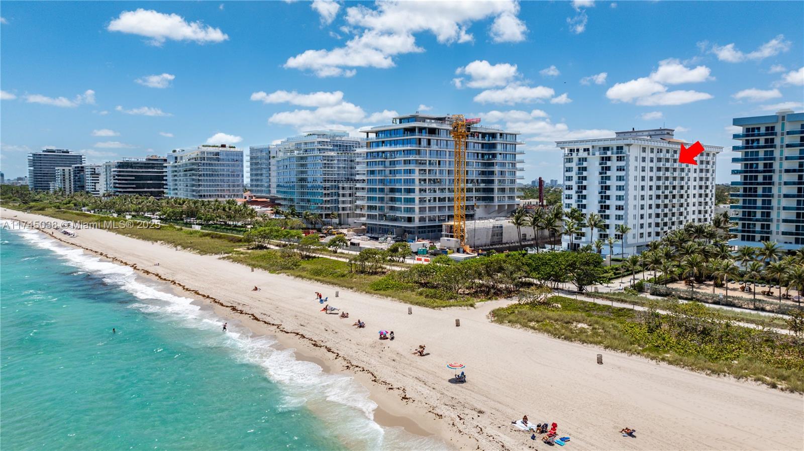 9195 Collins Ave # 903