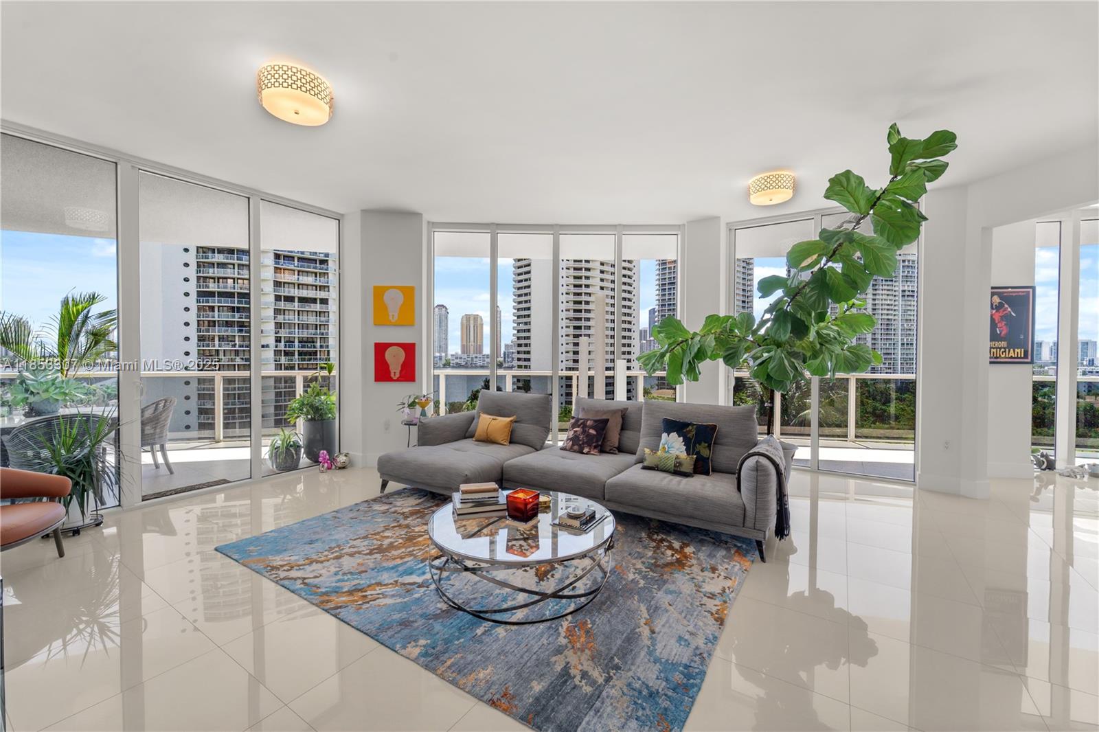 4100 Island Blvd # 902