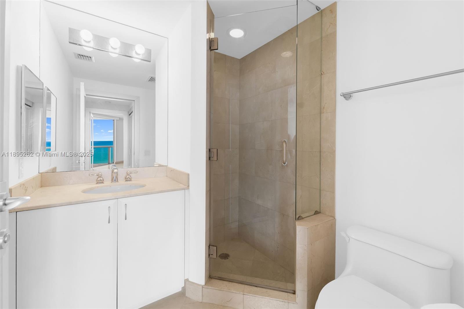 6365 Collins Ave # 4002, Miami Beach Unit: 4002