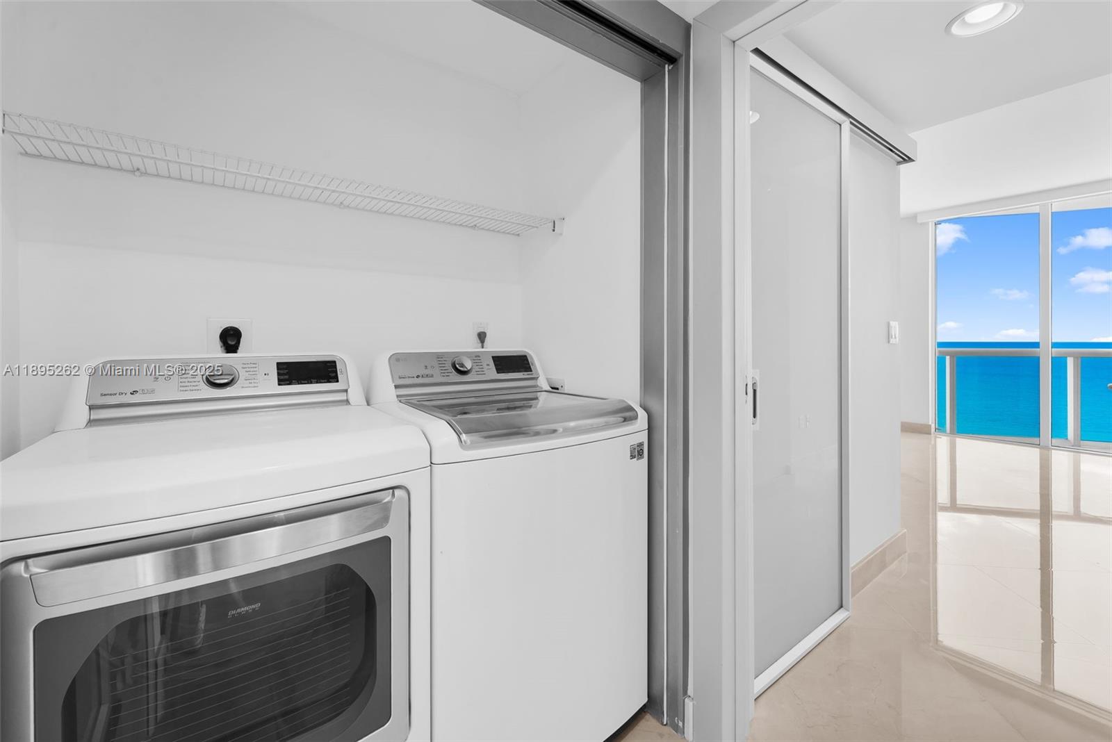 6365 Collins Ave # 4002, Miami Beach Unit: 4002