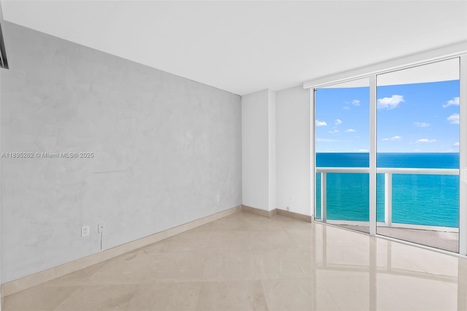 6365 Collins Ave # 4002, Miami Beach Unit: 4002