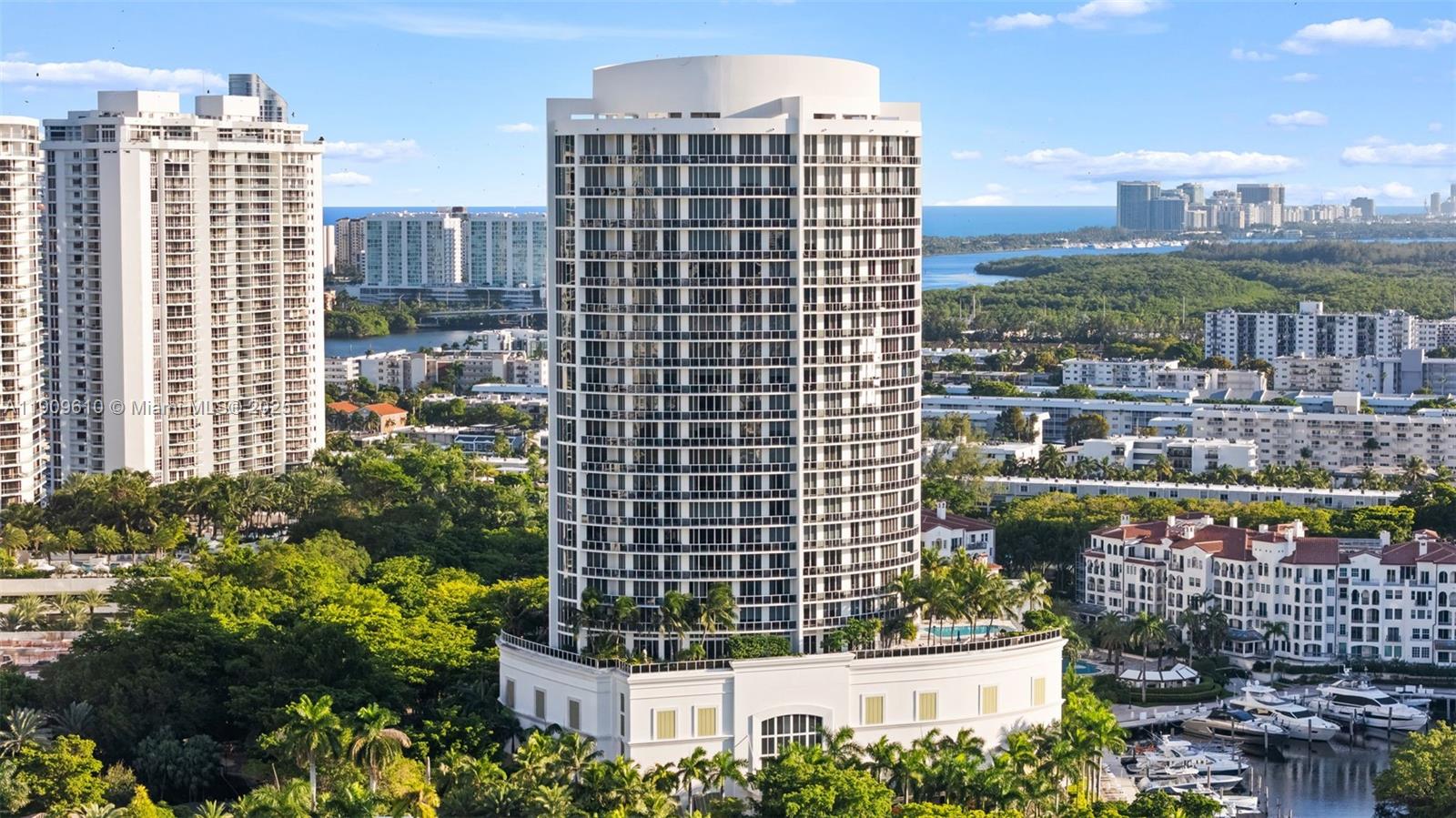 4100 Island Blvd # 903