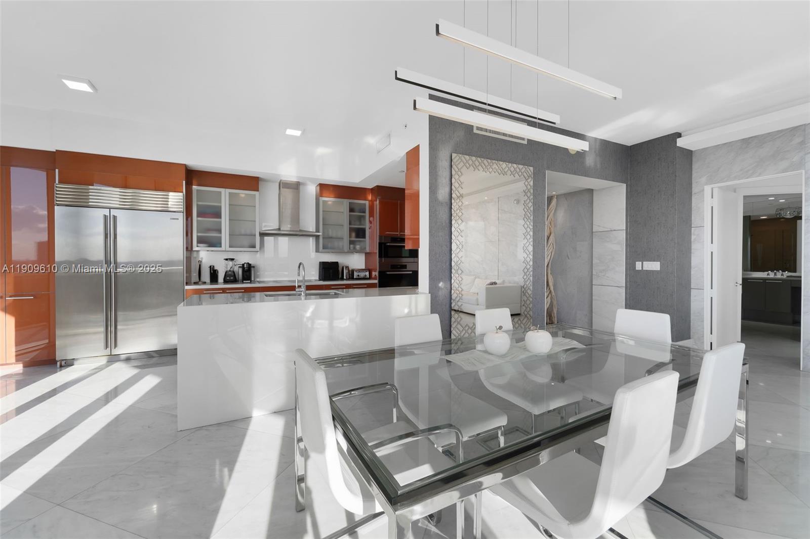 4100 Island Blvd # 903