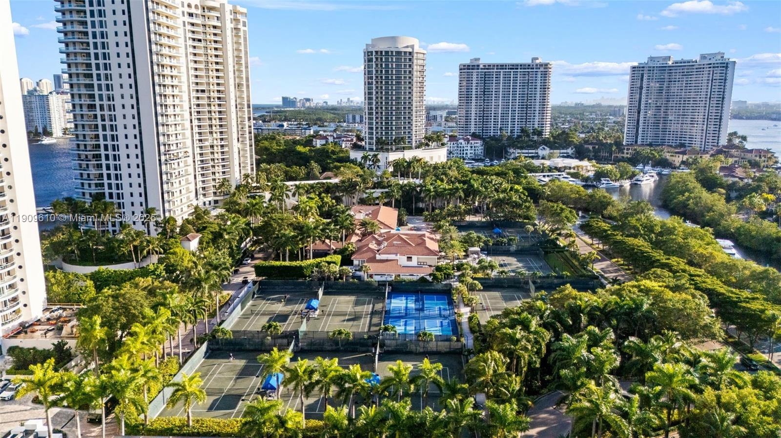 4100 Island Blvd # 903