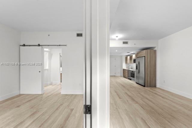 121 NE 34th St # L303