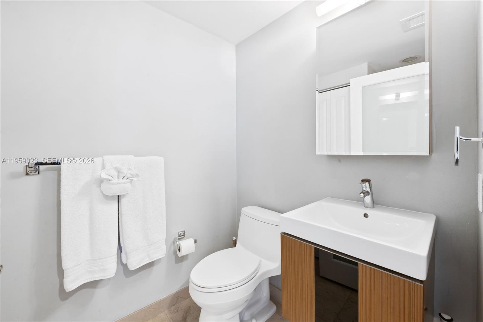 6365 Collins Ave # 1008