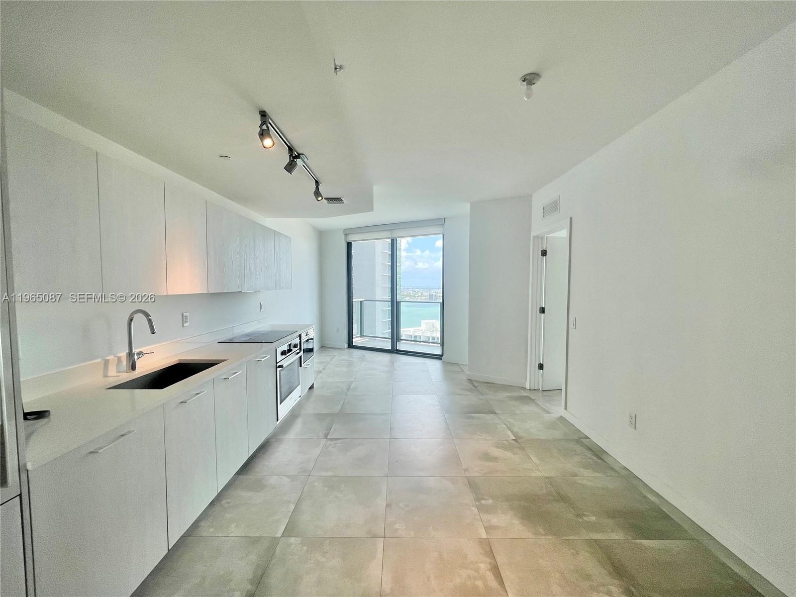 501 NE 31st St # 3007