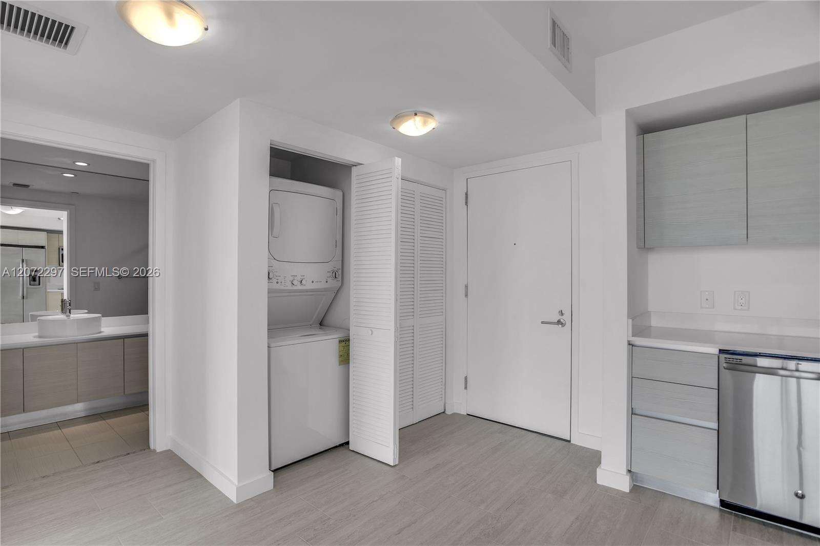 4250 Biscayne Blvd # 1511