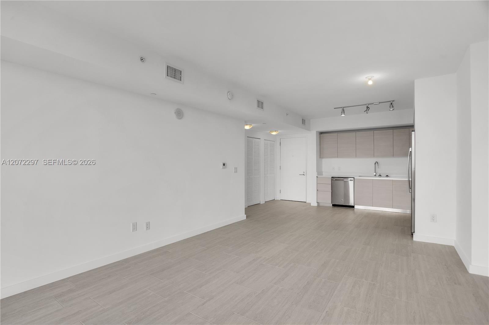 4250 Biscayne Blvd # 1511
