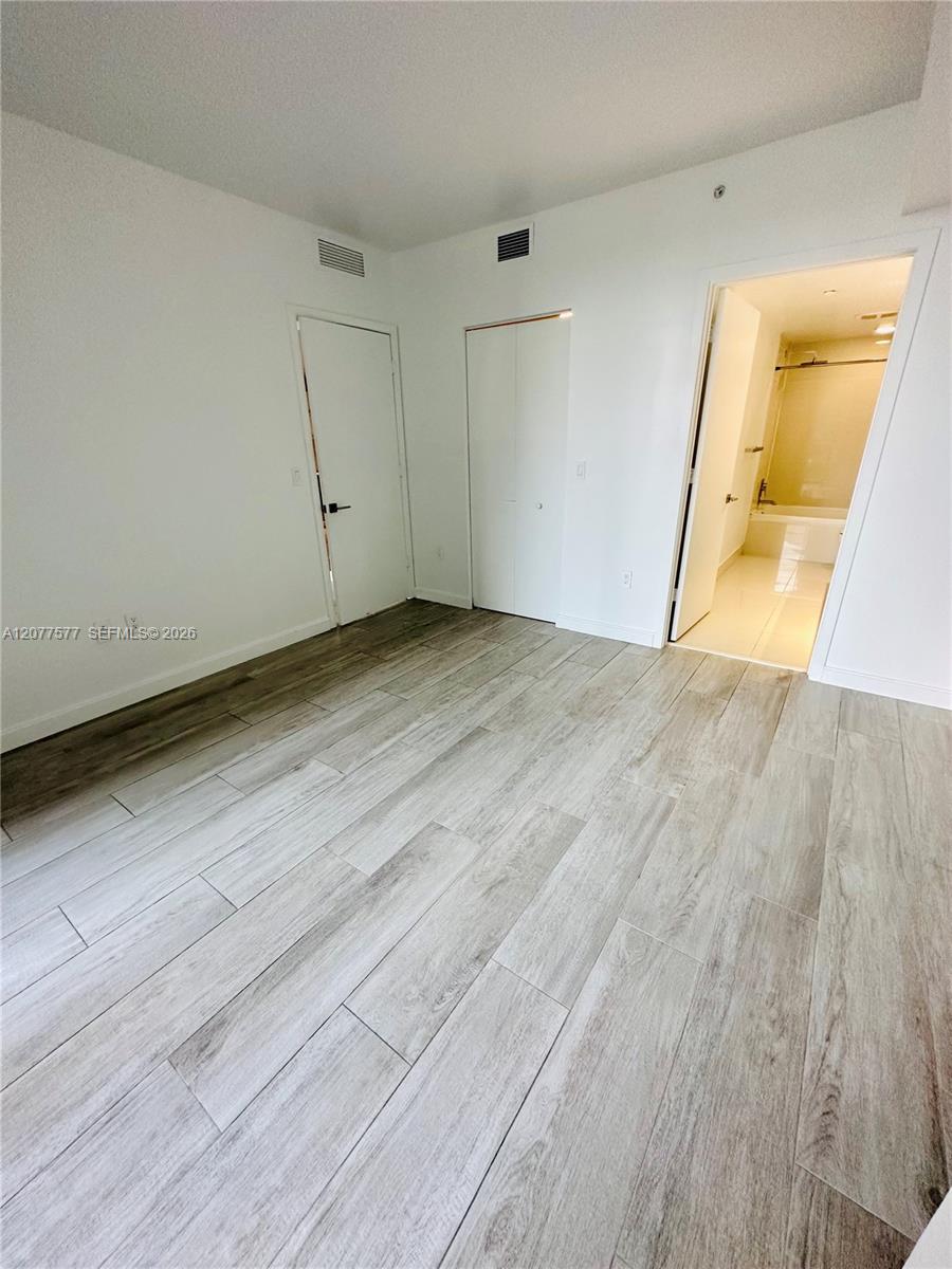 45 SW 9th St # 1202